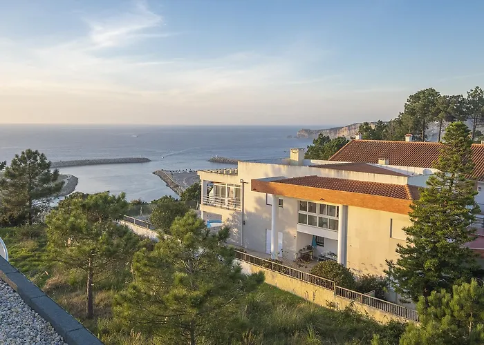 Waves - By Smarthomes Apartment