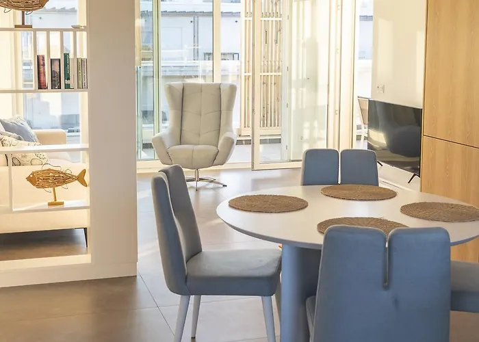 Waves - By Smarthomes * Nazare